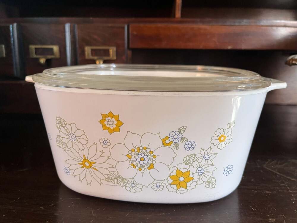 CorningWare A-3-B 3 Quart Casserole Dish with Lid, Wildflower Pattern - Picture 2 of 5